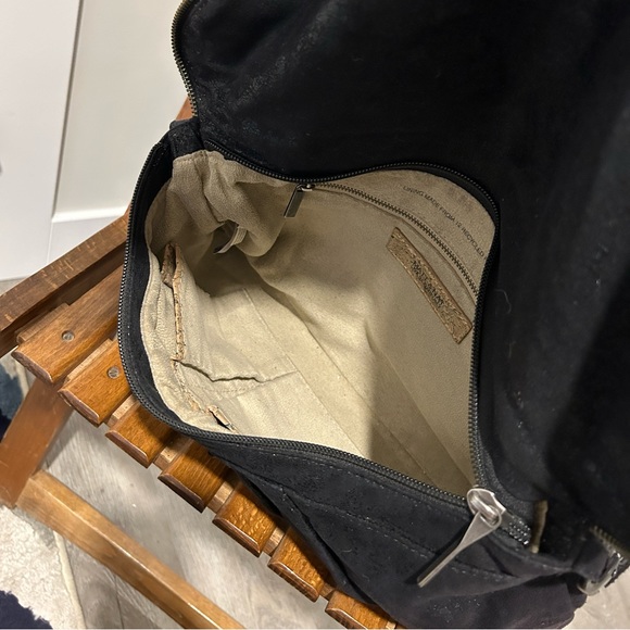 MATT & NAT Vegan Leather Large Black Envelope Clutch Zipper Trim Satchel Handbag - Picture 8 of 9